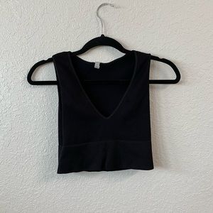 Nikibiki Crop top